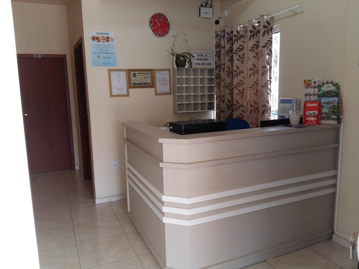 Hotel Rochamar Пеня Екстериор снимка